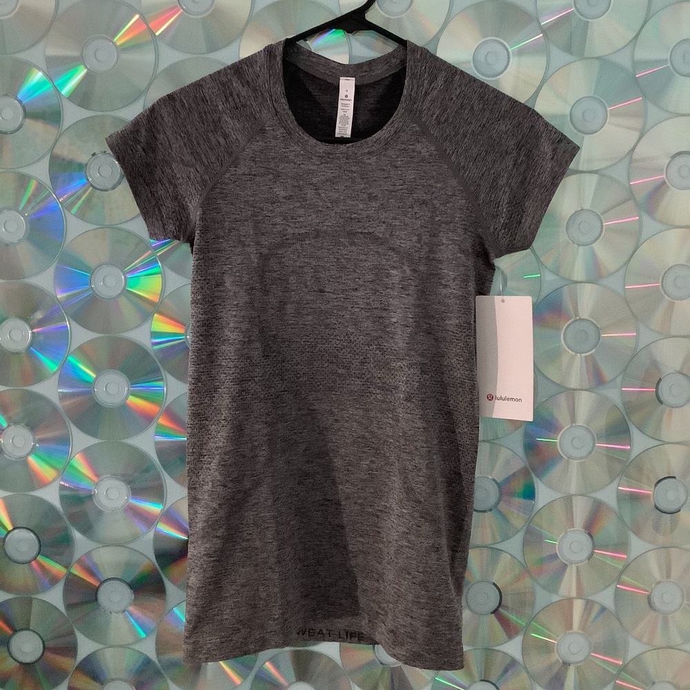 BNWT LULULEMON SWIFTLY TECH
